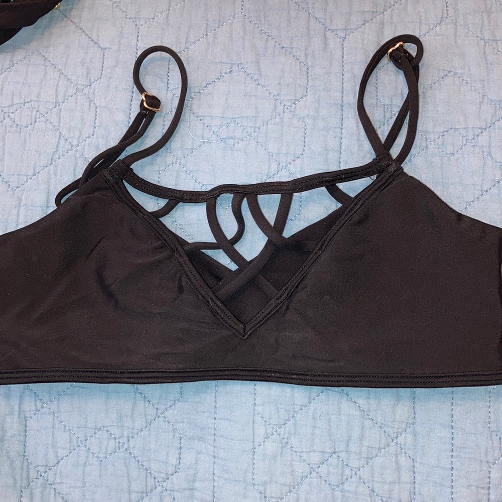 Issa de’ mar black classic two piece size xs